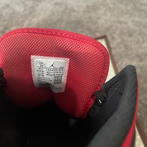 Jordan 1 - Picture 6 of 7